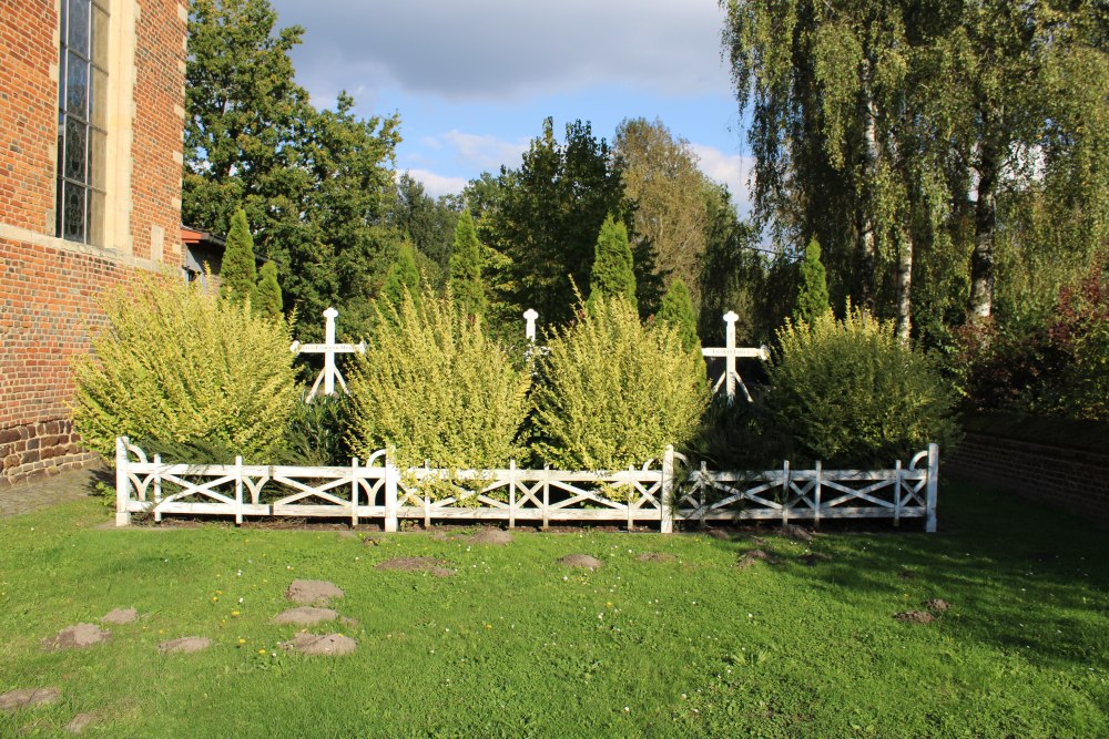 Symbolic Graves of Executed Kuringen First World War #1