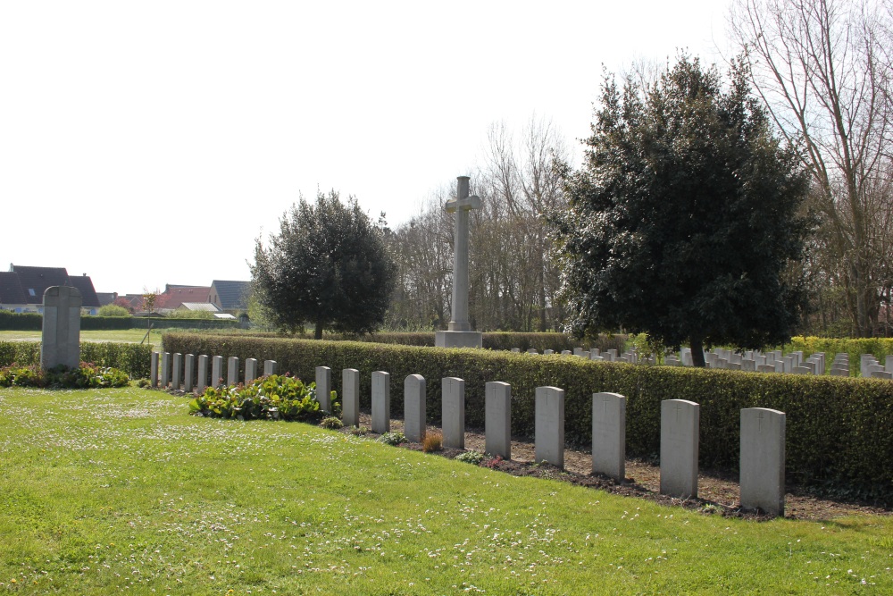 Belgische Oorlogsgraven Oye Plage #1