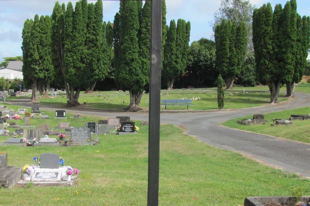 Oorlogsgraf van het Gemenebest Putaruru Old Public Cemetery