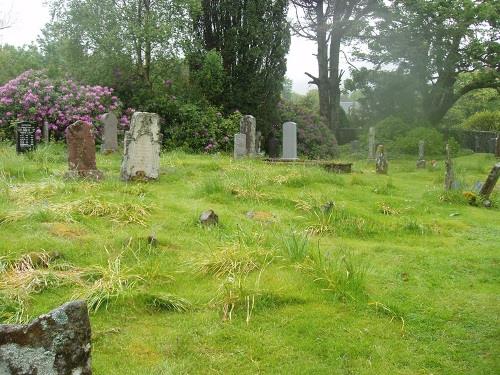 Commonwealth War Graves Kilmarie Cemetery