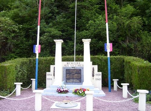 War Memorial Authou #1