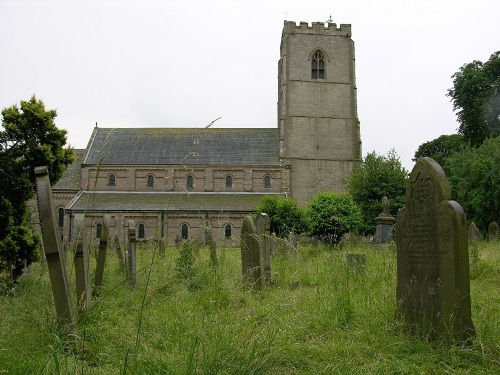 Oorlogsgraven van het Gemenebest All Saints Churchyard