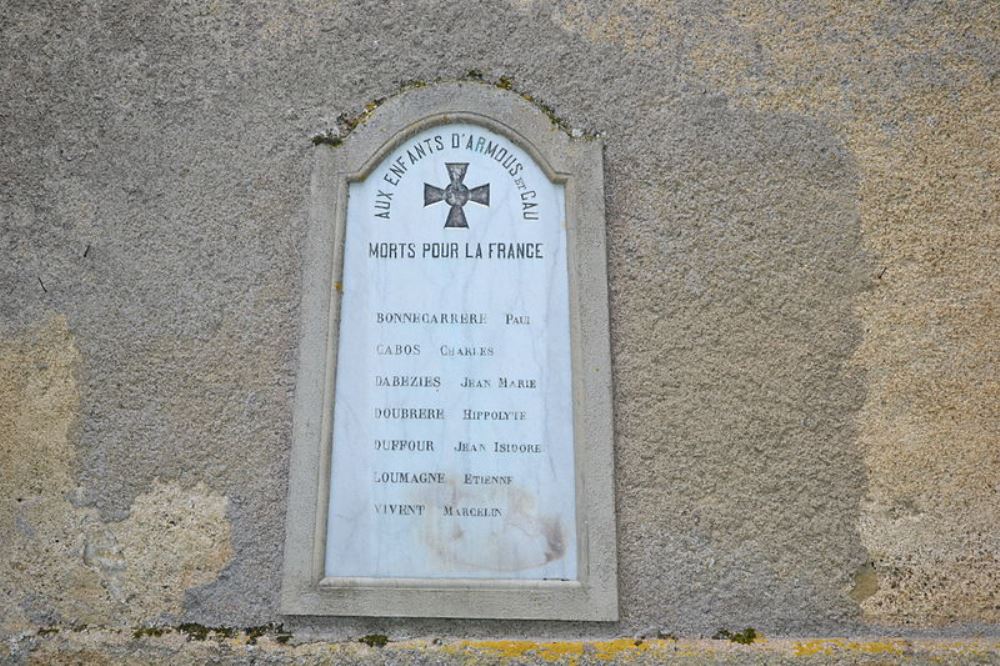 Monument Eerste Wereldoorlog Armous-et-Cau #1