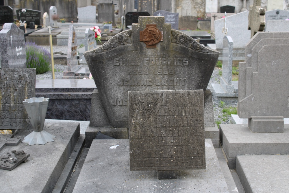 Belgian Graves Veterans Roucourt