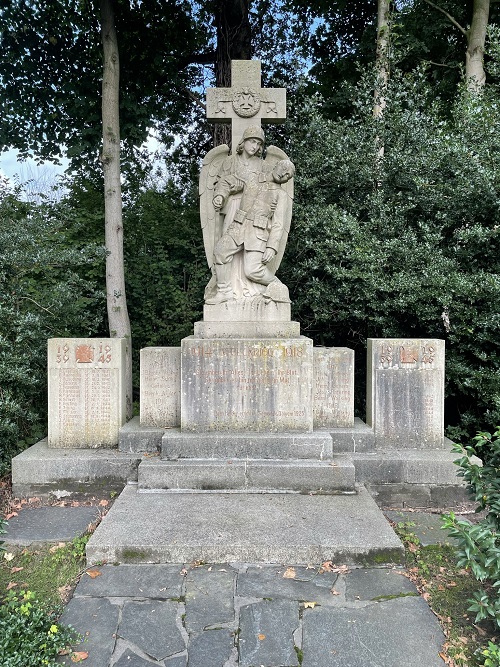 Oorlogsmonument Doemern #2