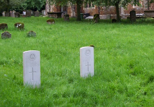 Commonwealth War Graves St. Nicholas Churchyard