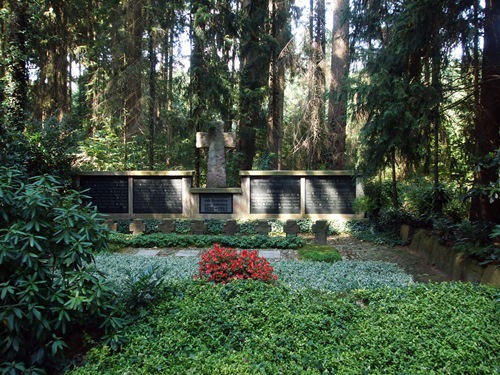 Cemetery Casualties of War Eggermühlen