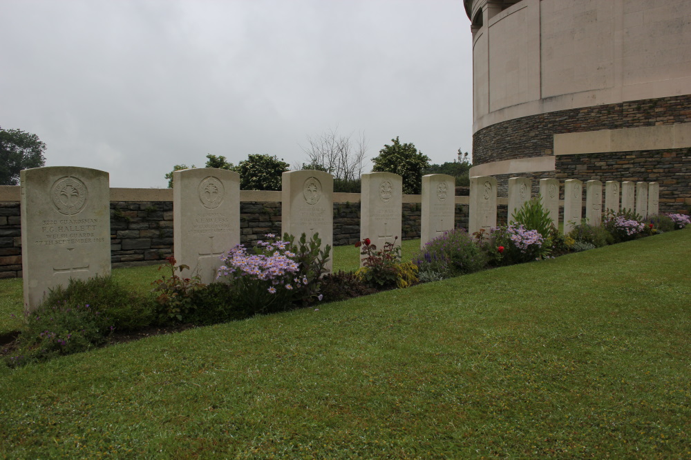 Commonwealth War Cemetery Louverval #5