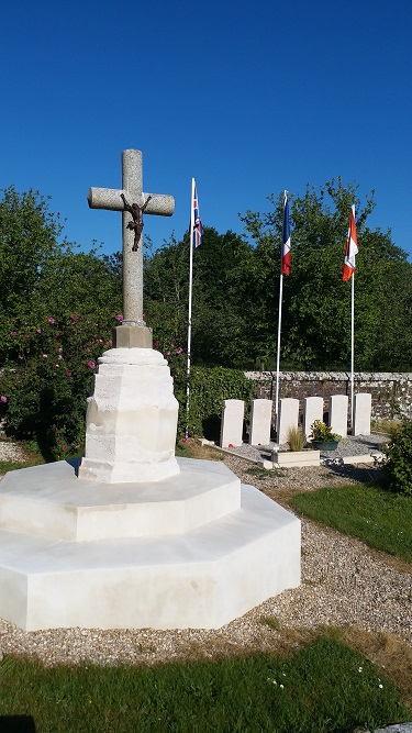Oorlogsgraven van het Gemenebest Barville #4