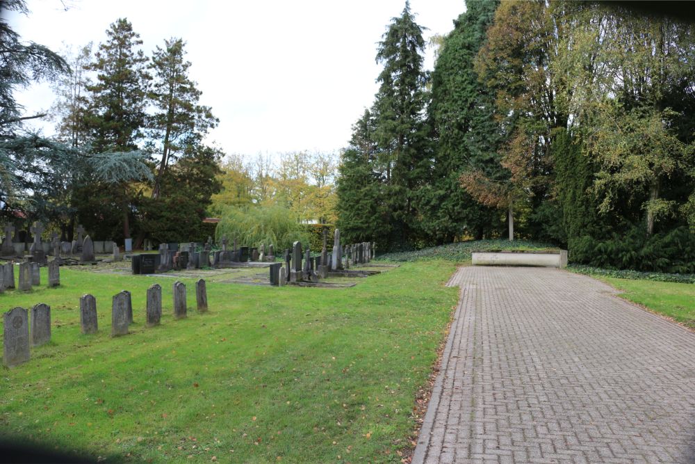 Dutch War Graves Cemetery Voorburg Vught #1