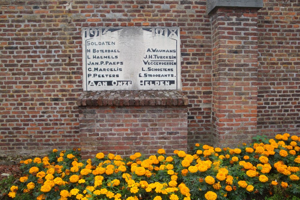 Memorial Cemetery Peutie #1
