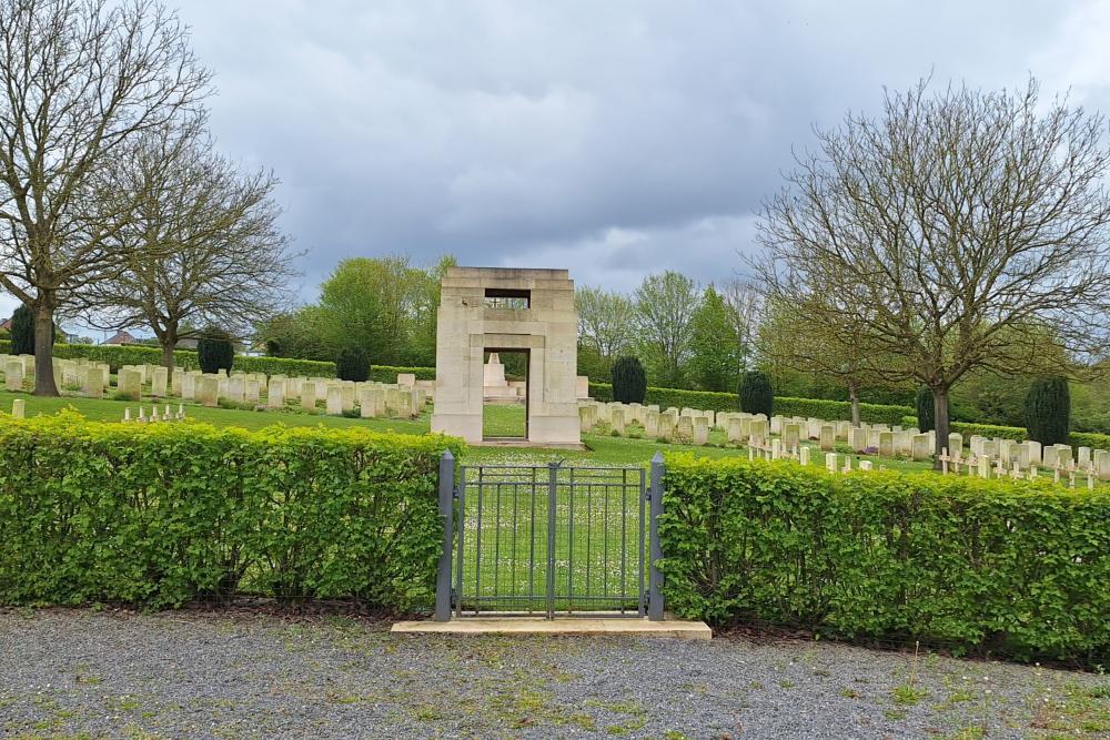 Oorlogsgraven van het Gemenebest Glageon