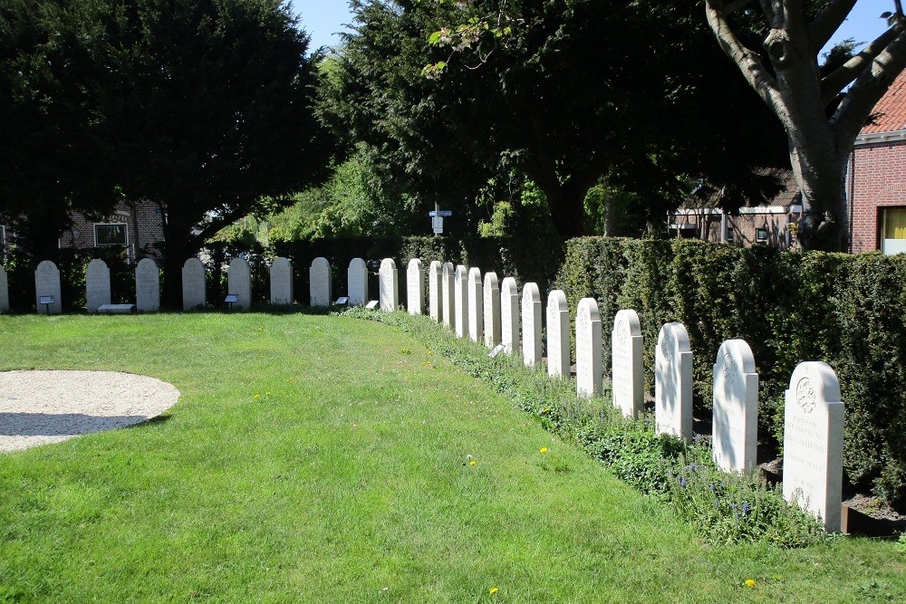 Dutch War Cemetery Valkenburg #2