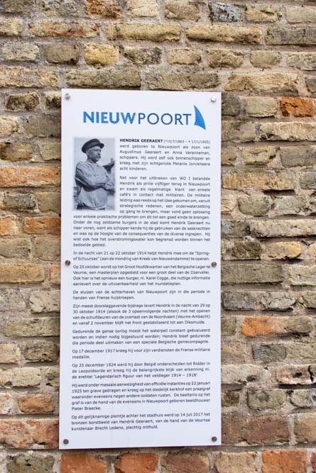 Borstbeeld Hendrik Geeraert Nieuwpoort #4