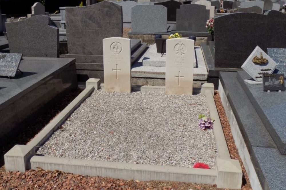 Oorlogsgraven van het Gemenebest Gemeentelijke Begraafplaats Arras #1
