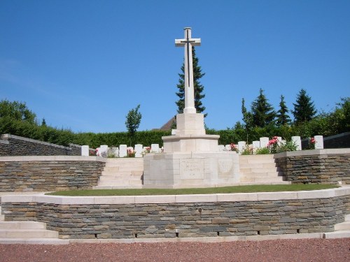 Commonwealth War Cemetery Cantaing #1