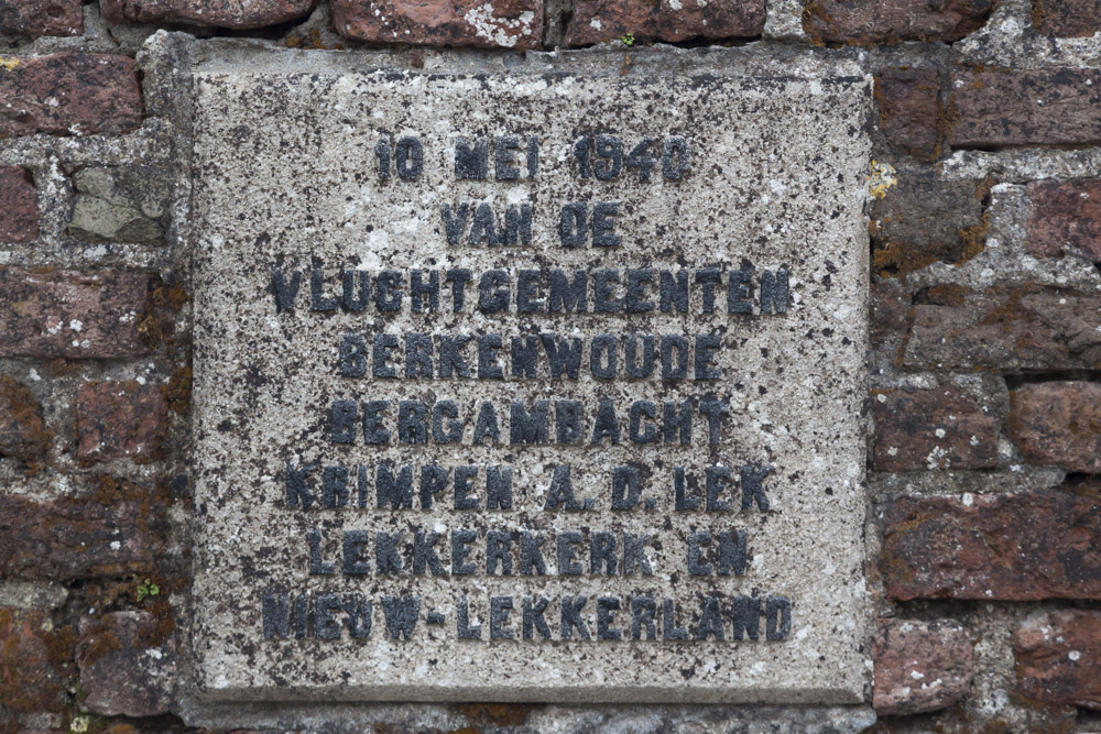 Monument uit Dankbaarheid Rhenen #2