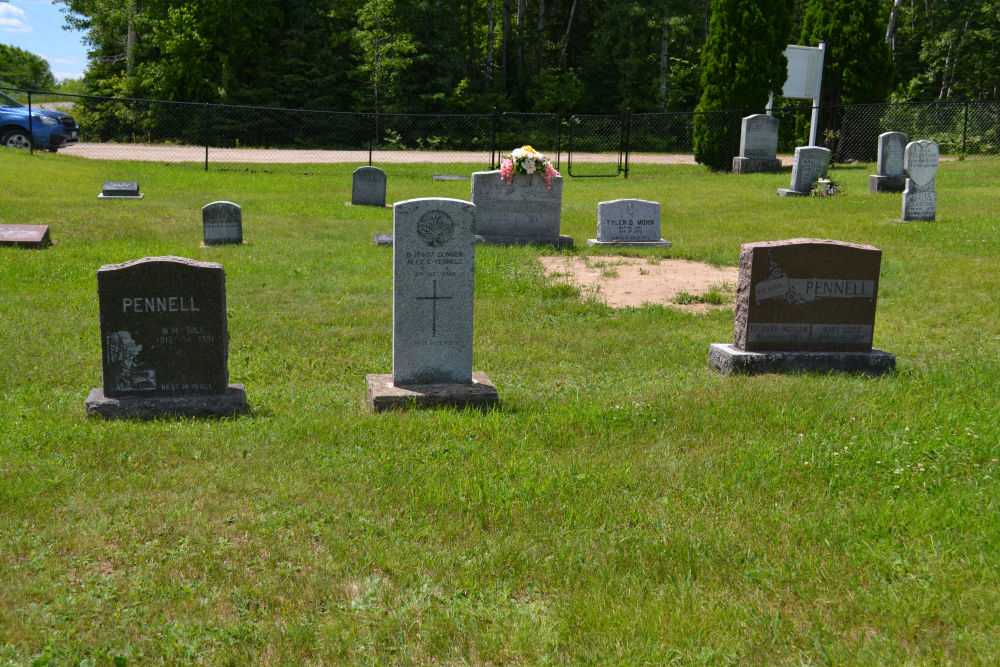 Commonwealth War Grave Mount Pleasant Cemetery