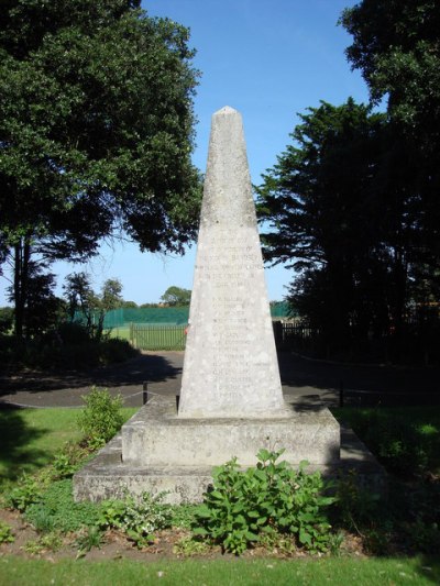 Oorlogsmonument Bawdsey #1