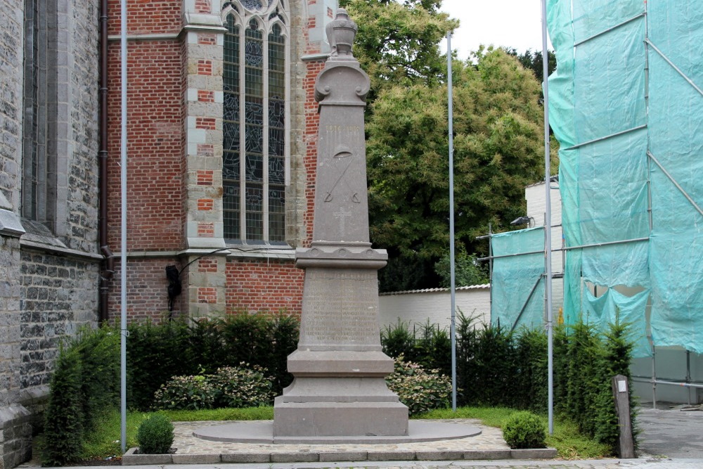 Oorlogsmonument Berchem #2