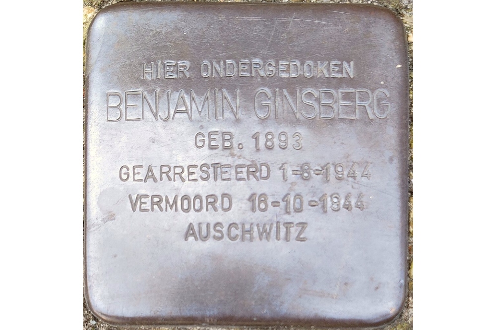 Stolpersteine Nusseleinstraat 10