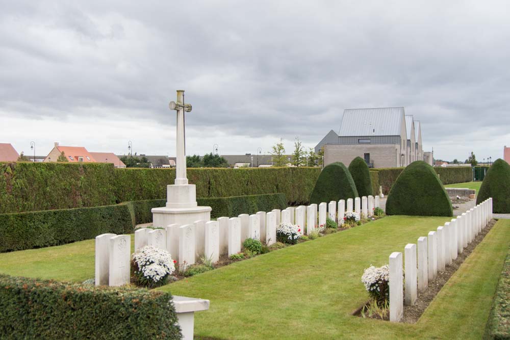 Commonwealth War Graves Hondschoote #1