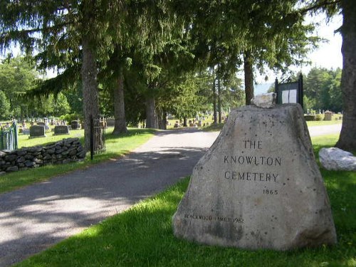 Oorlogsgraven van het Gemenebest Knowlton Cemetery