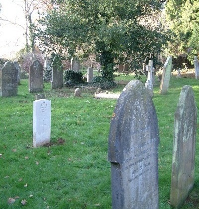 Commonwealth War Graves Hook Norton Cemetery