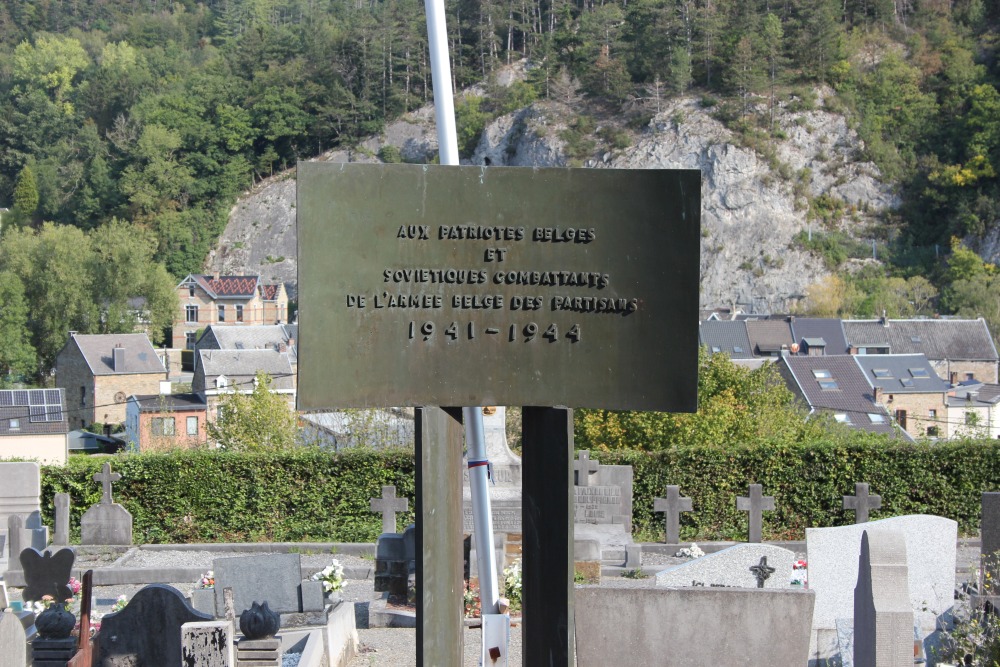 Monument Belgische en Russische Partizanen Comblain-au-Pont #2