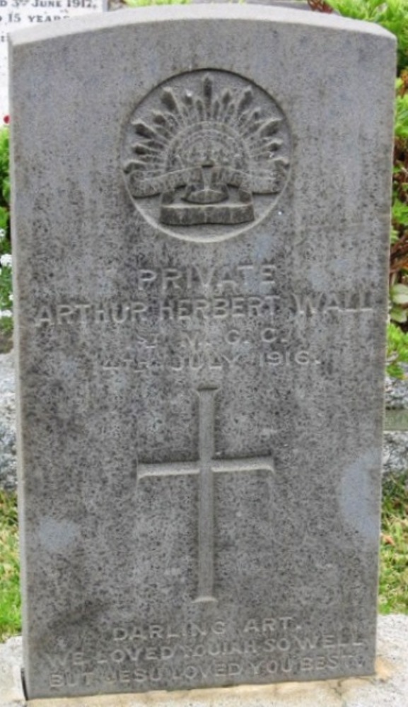 Commonwealth War Grave Cranbourne Cemetery #1