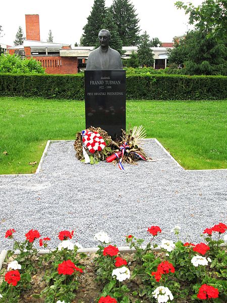 Bust Franjo Tuđman