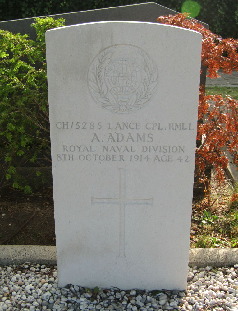 Commonwealth War Graves Berchem (Antwerpen) #4
