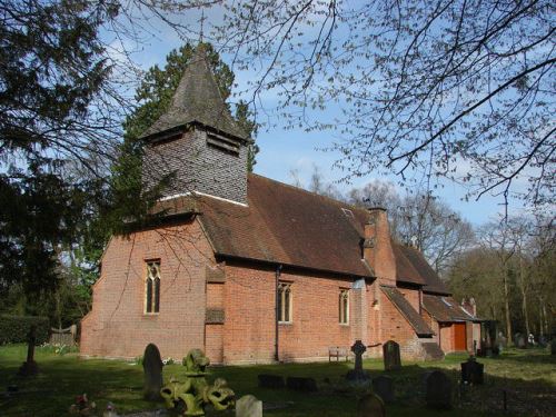 Oorlogsgraf van het Gemenebest St. Saviour Churchyard