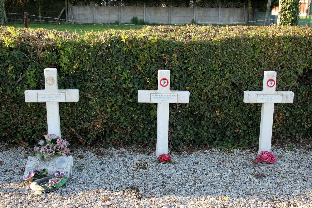 French War Graves 4e Rgiment des Dragons #3