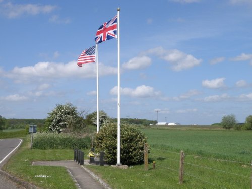 Memorial 401st Bombardment Group H #1