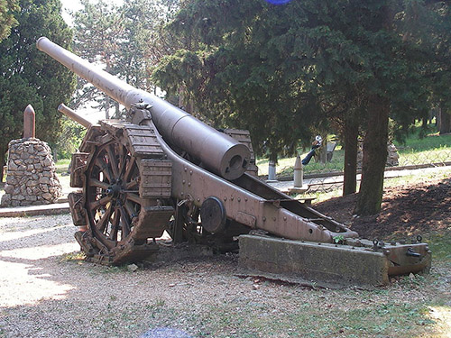 Former Italian War Cemetery Colline Sant'Elia #2