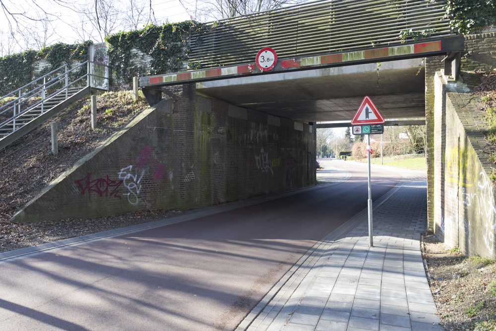 Railroad-viaduct Oosterbeek #1