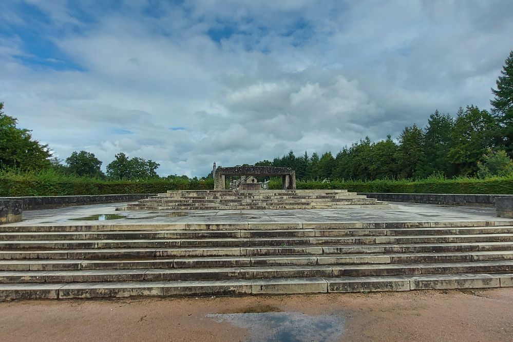 Gedenkplaats Begraafplaats Oradour-sur-Glane #3