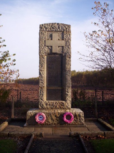 Oorlogsmonument Marykirk #1