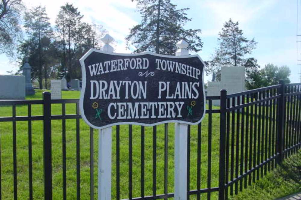 Commonwealth War Grave Drayton Plains Cemetery #1