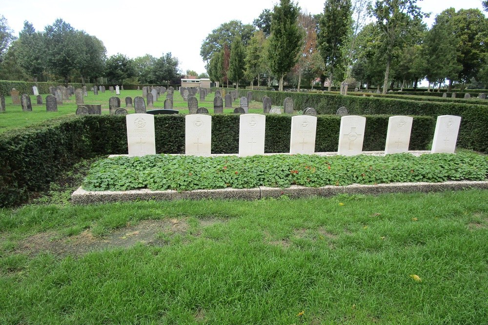 Commonwealth War Graves Rouveen #1