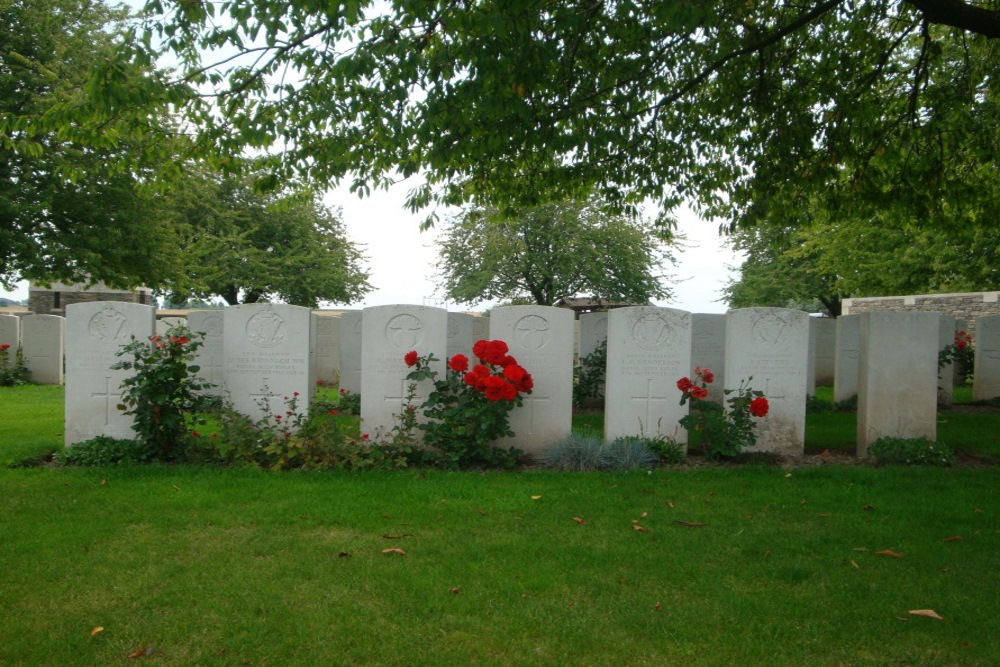Commonwealth War Cemetery Kandahar Farm #5