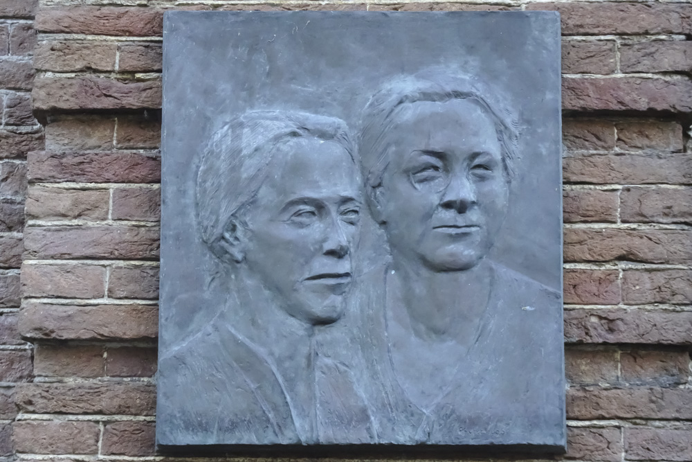 Monument Aaf Dell & Dieuw van Vliet Hoorn #2