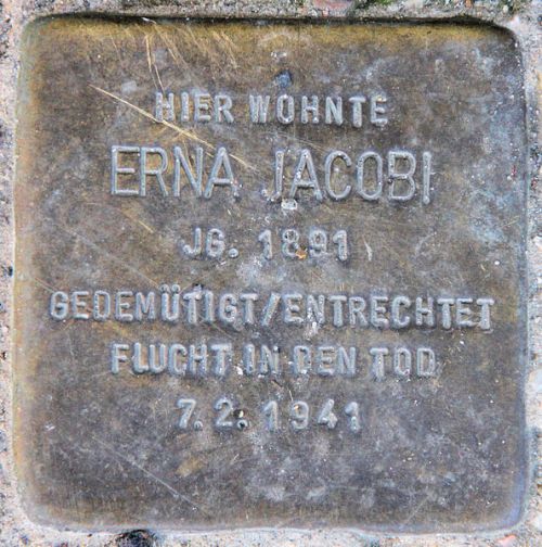 Stolpersteine Savignyplatz 4