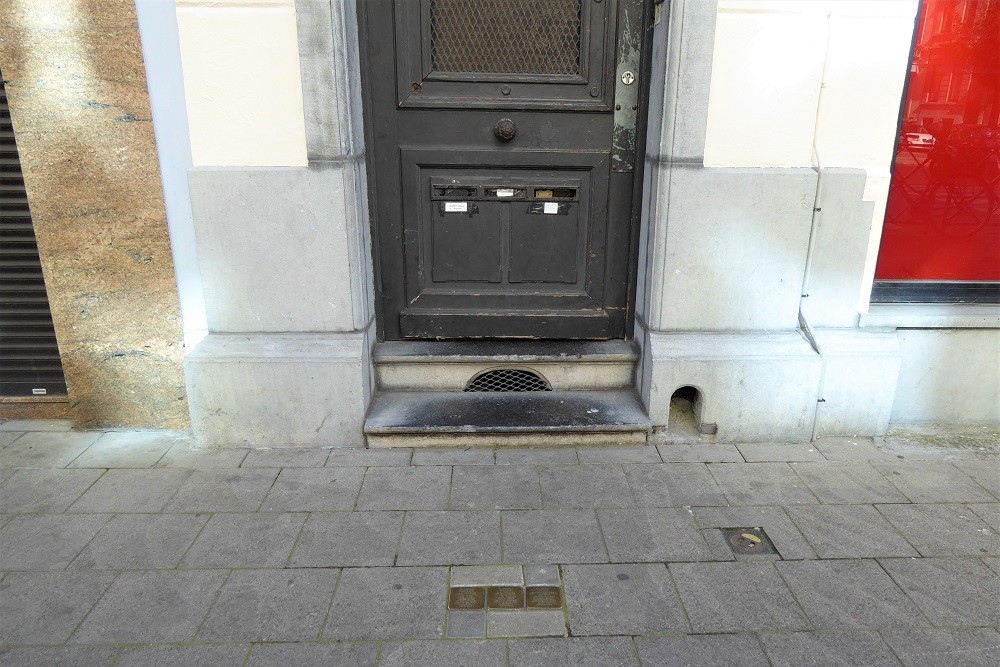 Stolpersteine Rossinistraat 41 #5