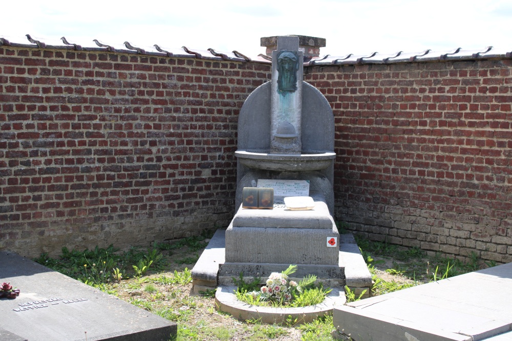 Belgian War Grave Saint-Symphorien #1