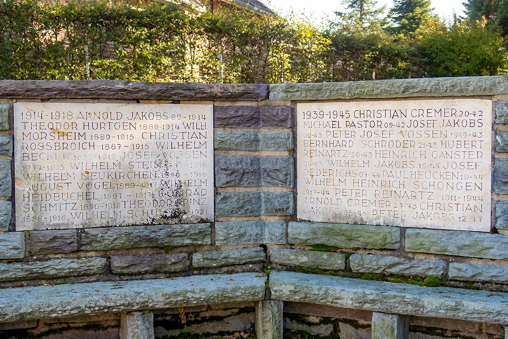 Oorlogsmonument Großhau #2