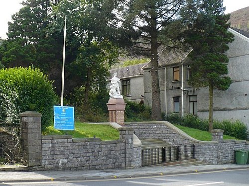 Oorlogsmonument New Tredegar #1