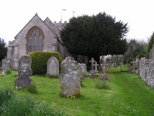 Commonwealth War Grave St. Osmund Churchyard #1