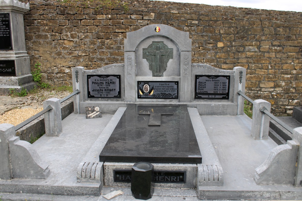 Belgische Oorlogsgraven Bleid	 #2